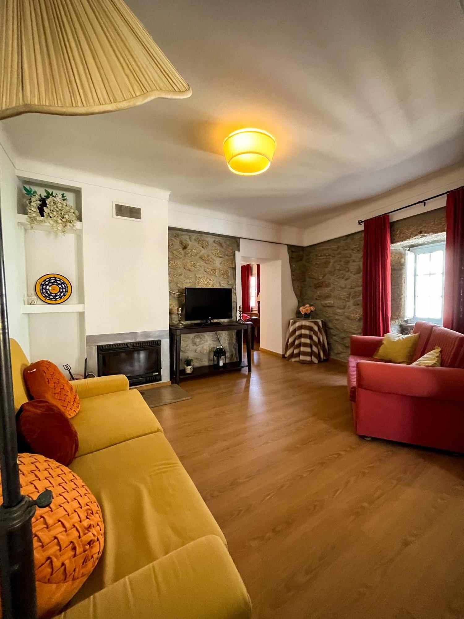 Casa Da Fonte Grande - By Cabralina Apartments Белмонти Екстериор снимка